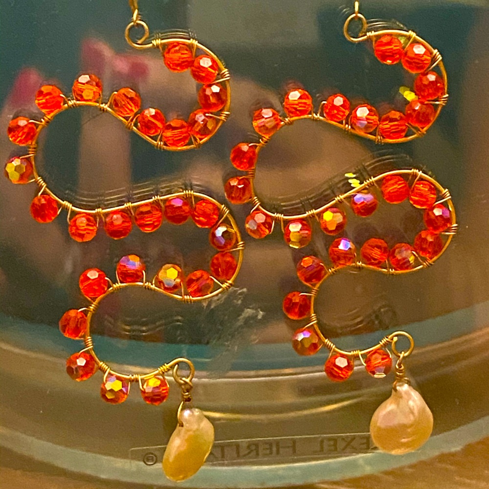 Fresh Water Pearl Gold wire Earrings